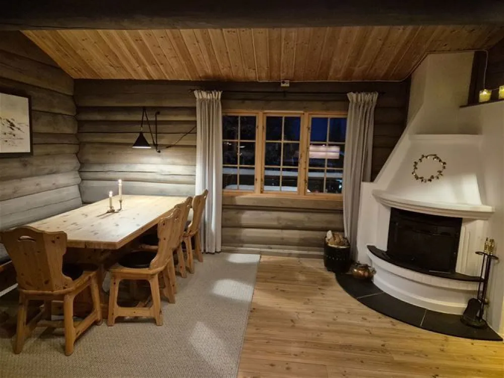 VARDVEGEN 31