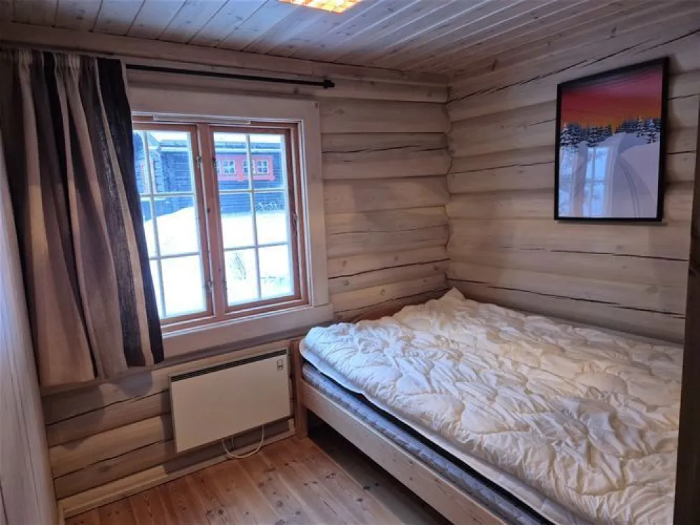 VARDVEGEN 31