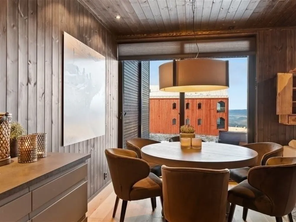 FAVN CHALET 56A