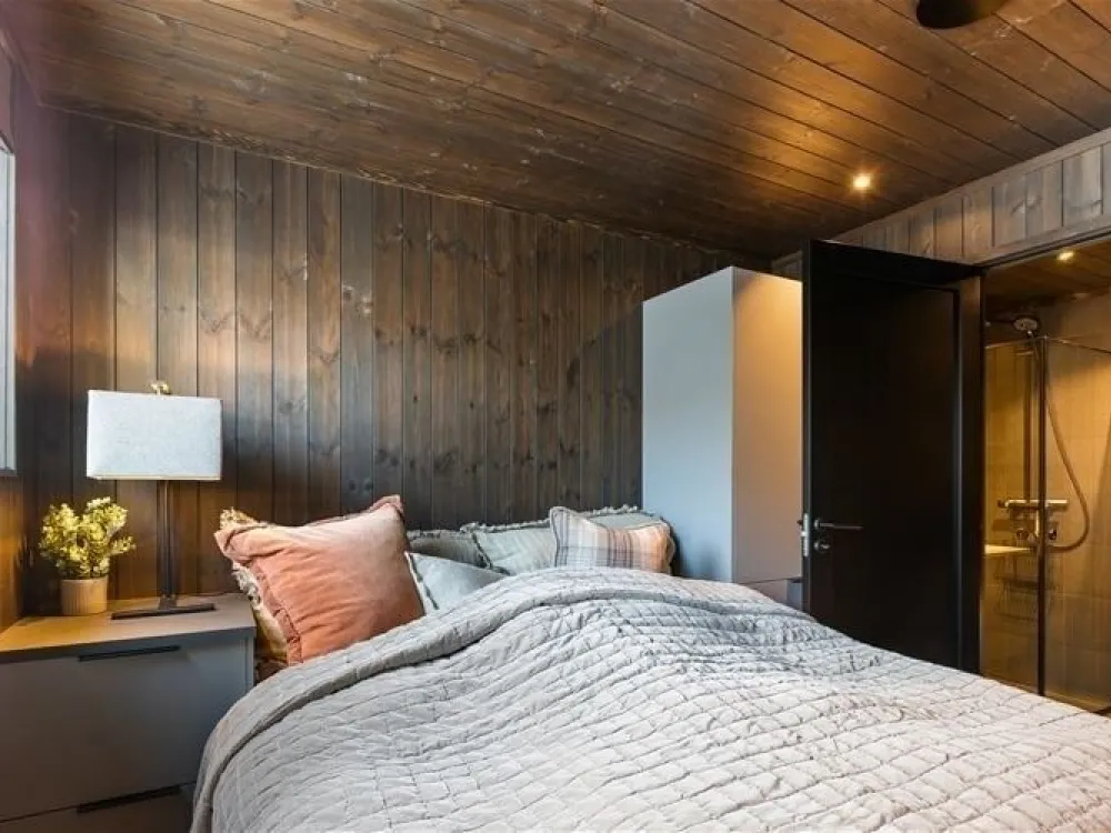 FAVN CHALET 56A