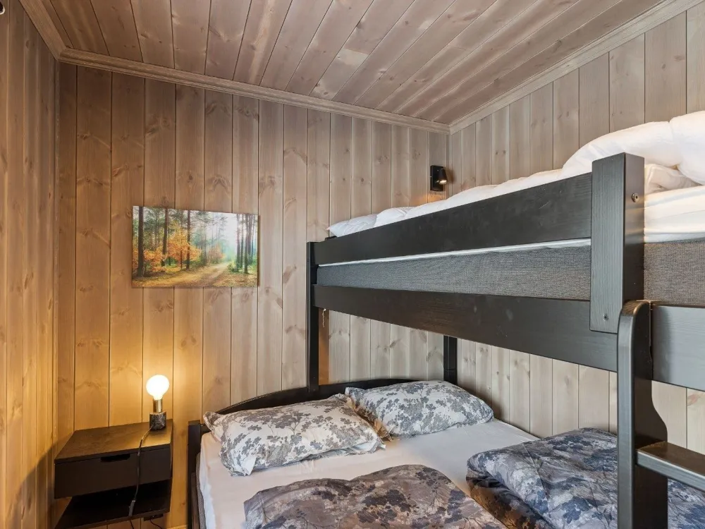NESTINGSSÆTRA 1