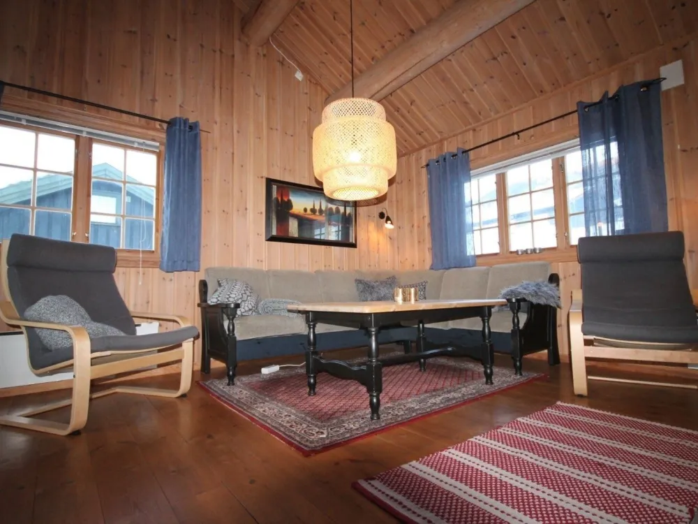 SØRLIA 4E