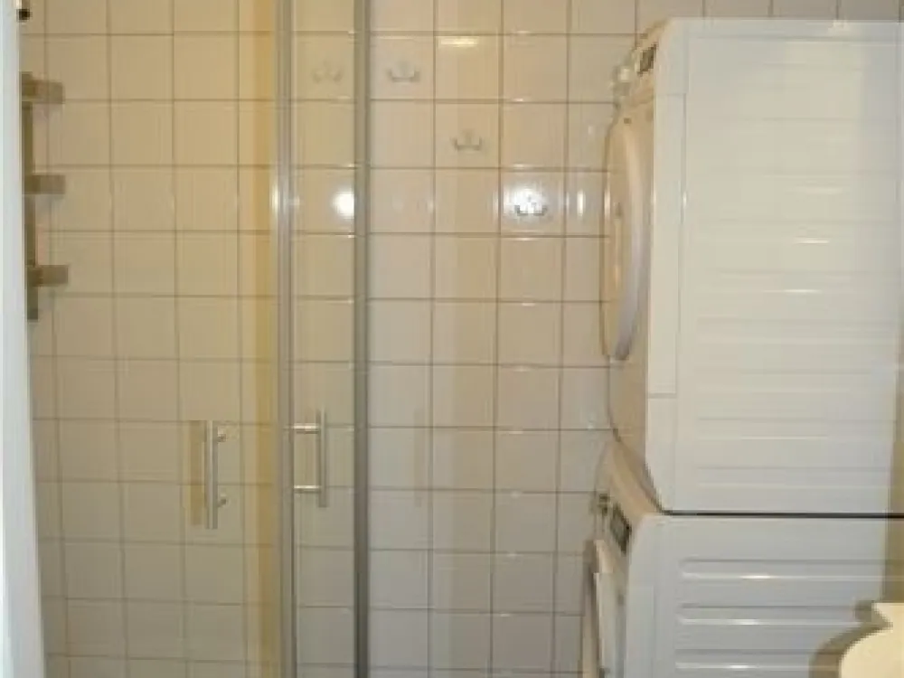 KJUSGRENDA 85A