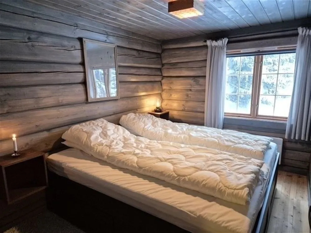 VARDVEGEN 31
