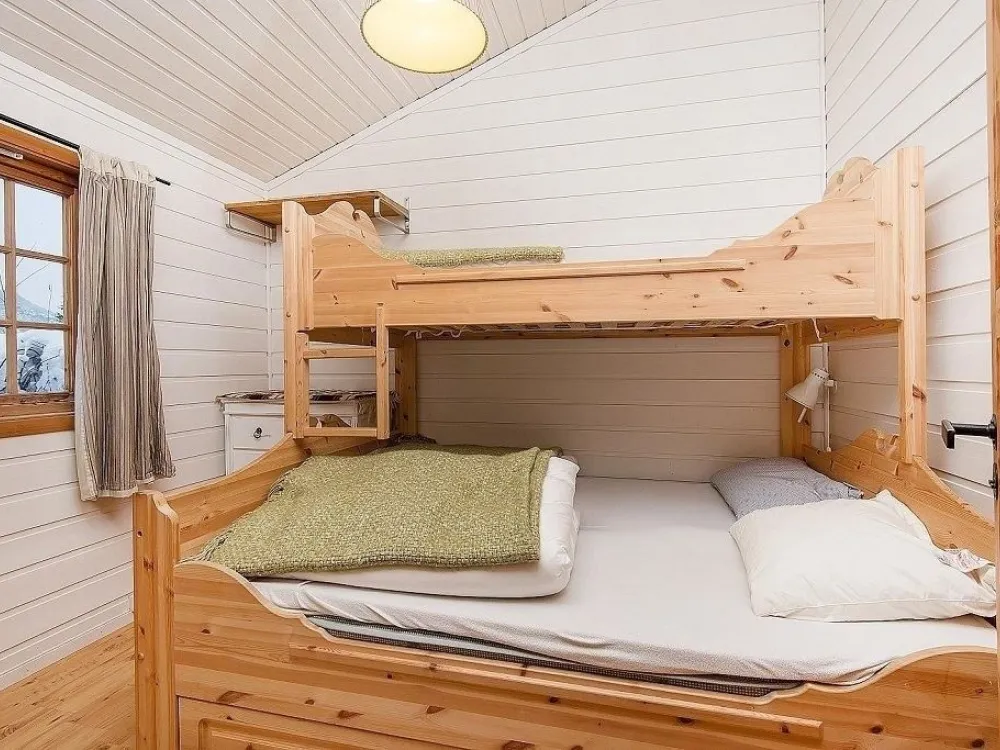 SØRLIA 19F