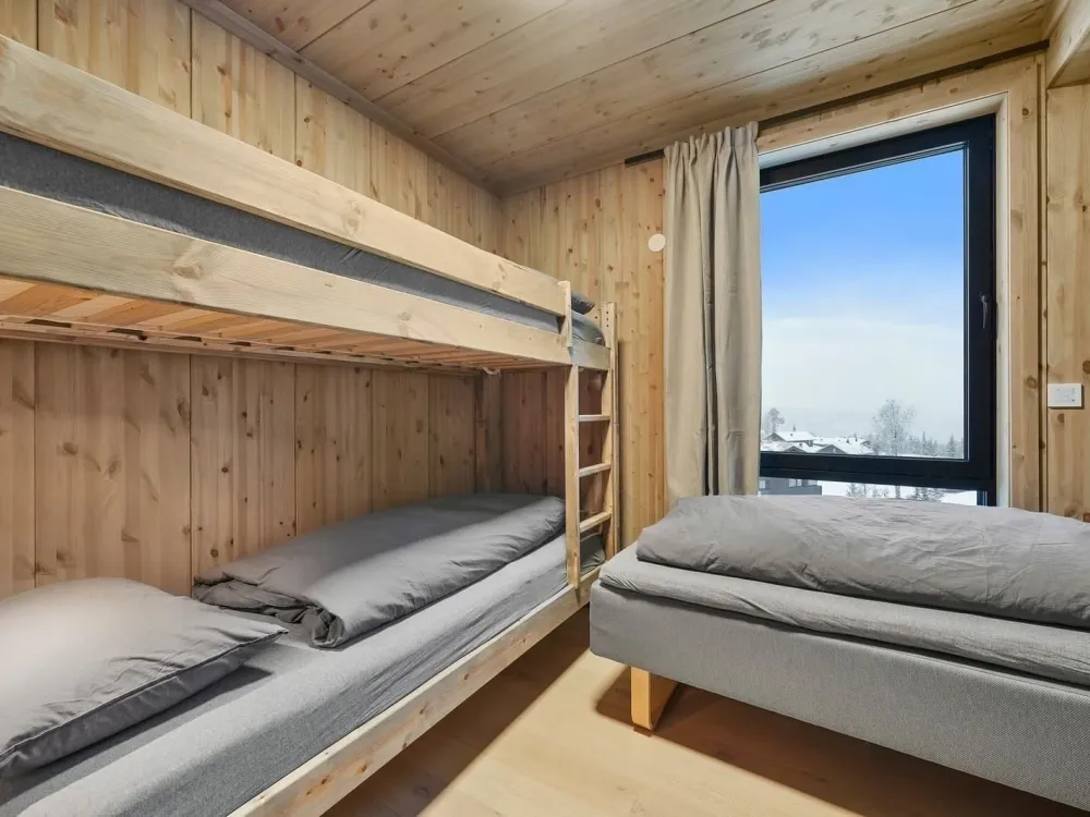 MOSETERTOPPEN SKISTADION H0205