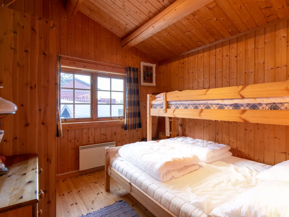 SØRLIA 10H