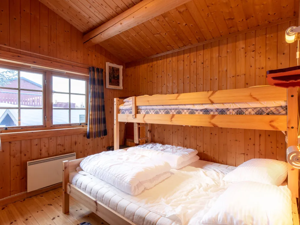 SØRLIA 10H
