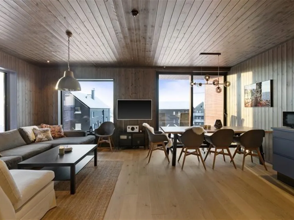 FAVN CHALET 25B
