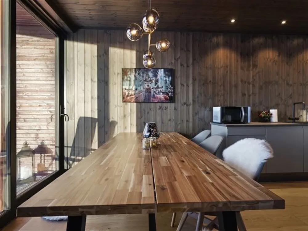 FAVN CHALET 25B