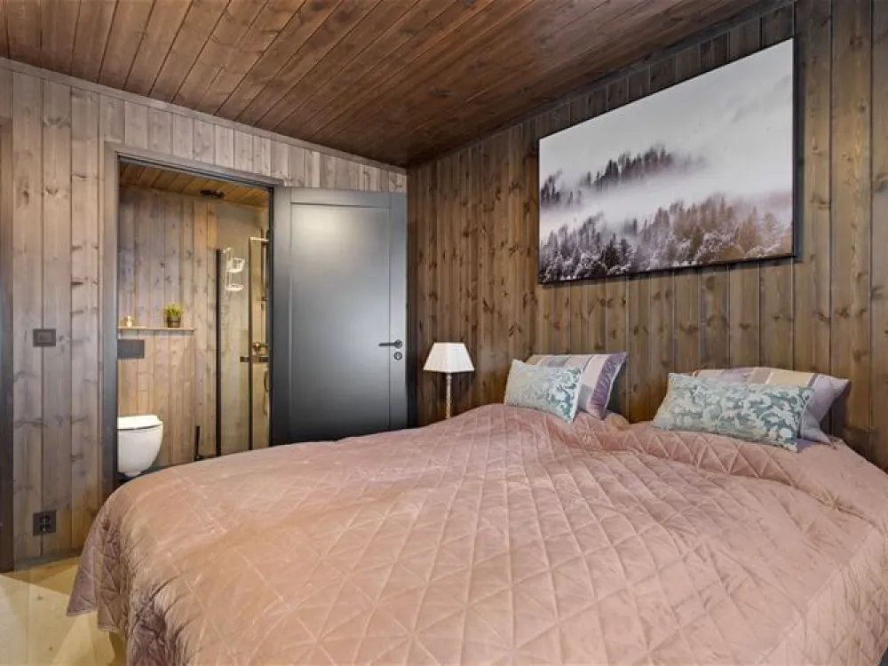 FAVN CHALET 25B