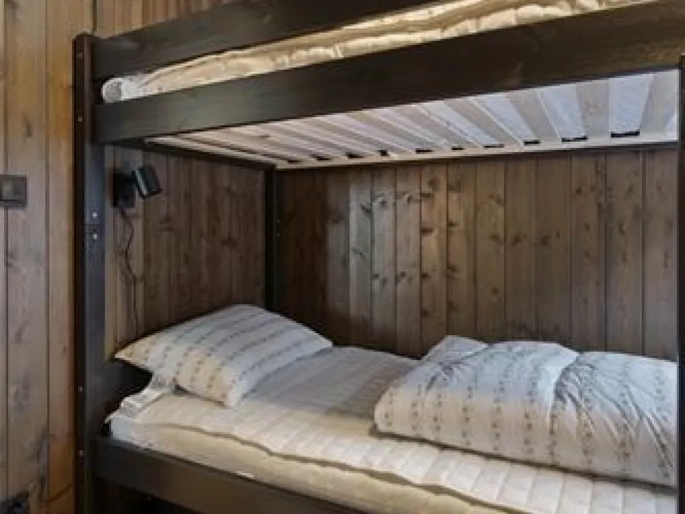 FAVN CHALET 25B